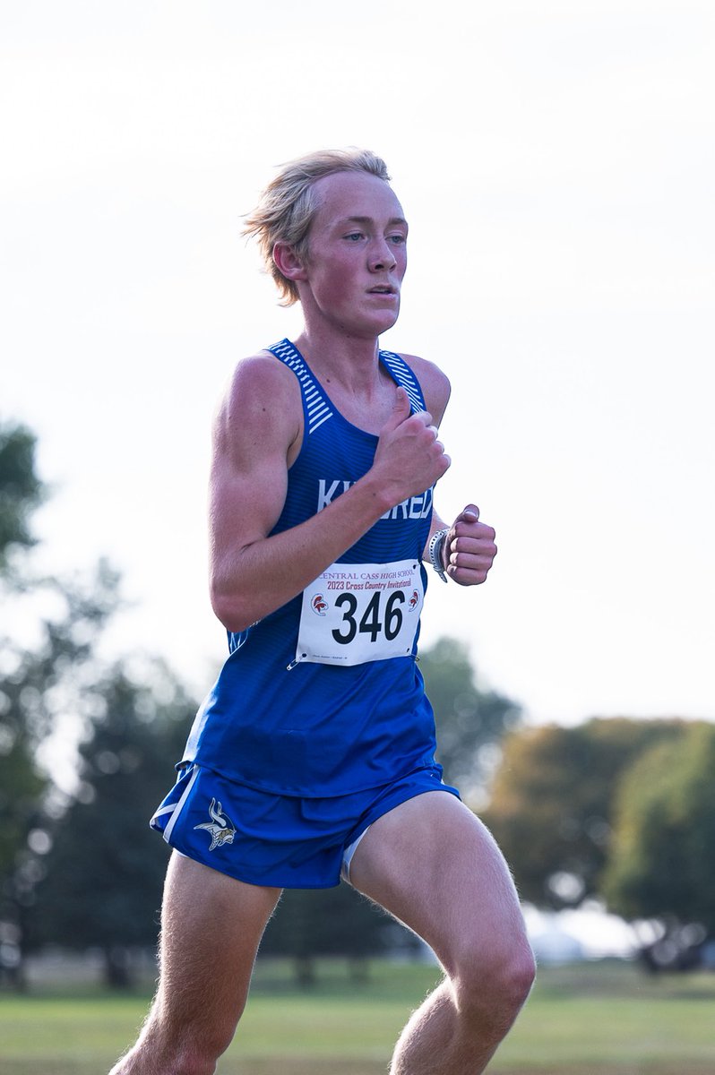 Congratulations ⁦@KeatonOlson4⁩ on your verbal commitment to compete at SDSU @GoJacksTFXC in XC/Track next year! Official signing coming soon! #vikingpride