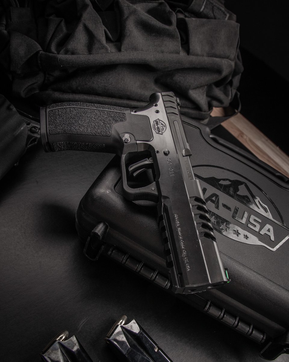 ArmscorRIA's tweet photo. The NEW RIA 5.0E. Optic Plates. Updated 9mm match-grade barrel. Armor Series coating. 🔥 

#ArmorSeries #RIA #Armscor #SportsPistol https://t.co/3dZ5EfWtc6
