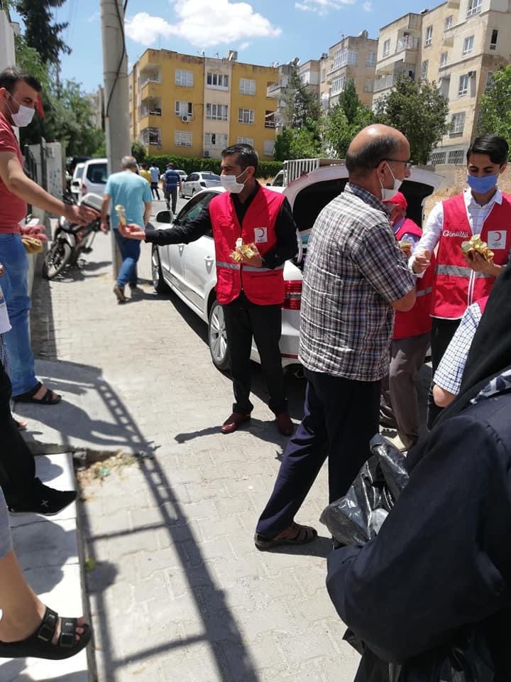 Ahmet Erseven esnaflarından değerli dostum, akrabam Nabi ESKİ Ahmet Erseven mahalle  muhtarlığına aday olmuştur.

Mahalleye ve mahalleliye  faydası olacağına inandığım bu güzel insanı gönülden destekliyorum.