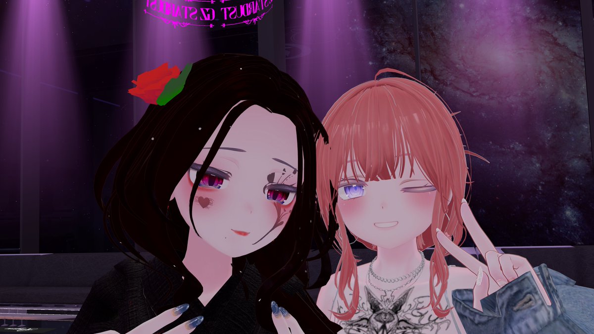 aisyu_sub2's tweet photo. 1周年イベントに行ってきました~
ワールドが新しくなってたよ
まさかのどっちにもサプライズが!
改めて1周年��めでとうございます✨
#STARDUSTSERENADE #GZSTARDUST https://t.co/I7eHHbEzDW