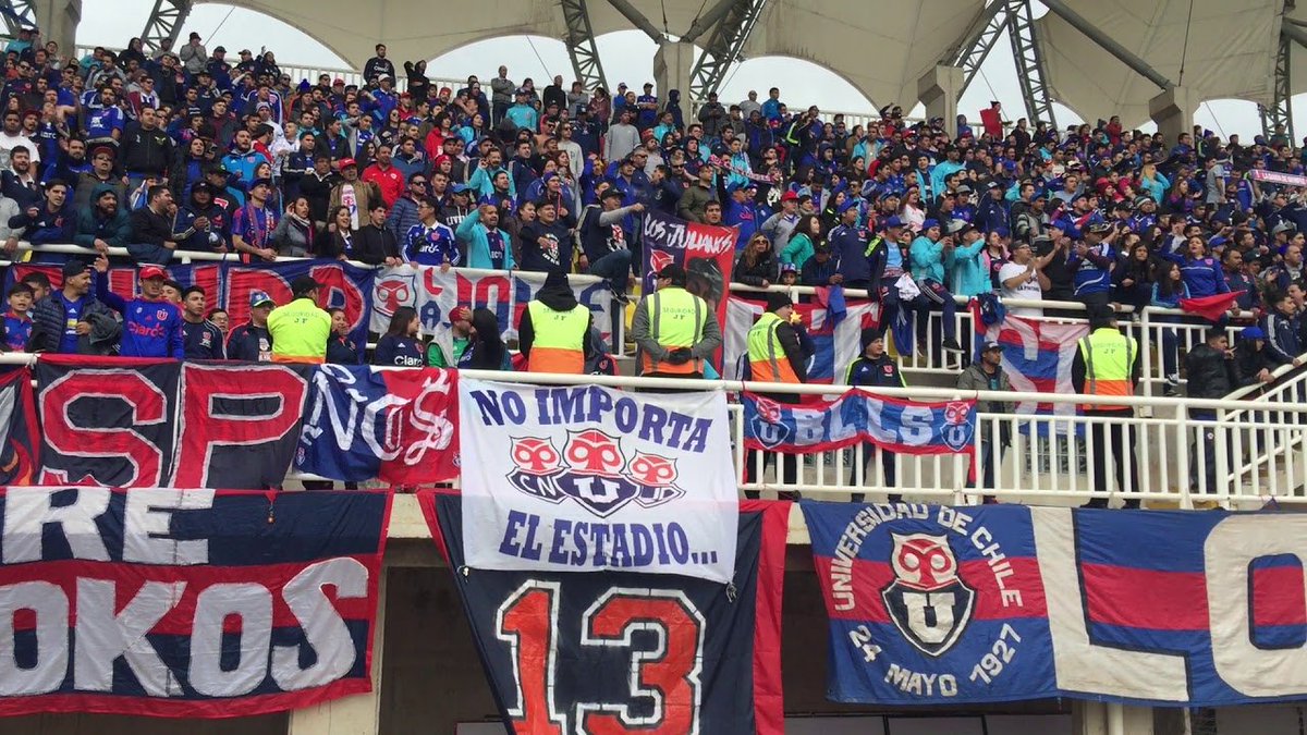 tweet2801's tweet photo. Club minúsculo con una patológica vocación por la derrota. Perder es su razón de ser: la supuesta mística que se inventaron, su mayor orgullo, desaparece si ganan. Su identidad son los 25 años, la b e ir de errantes por Chile mendigando canchas. https://t.co/WyYZ8lVyc1