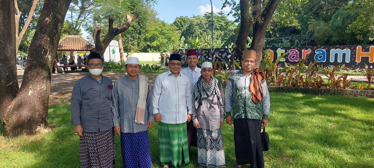 Serba serbi syawalan 
#'Idulfitri