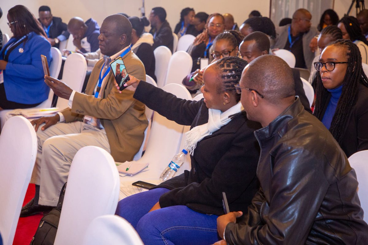 shee_sitati's tweet photo. @KELINKenya @Trans4m_Health @PharmAccessKE @MokayaKelvinOb @CSA_Kenya @Morgan_ke1 @NAYAKenya @Shis1Shisia @AbukayoM I believe the Digitization of healthcare will bring efficiency to the health system. We should however factor in how best to reach rural youths who might not have access to electricity or the internet. Nobody should be left behind.#DigitalHealth2023 https://t.co/xAG8lHW9Fe