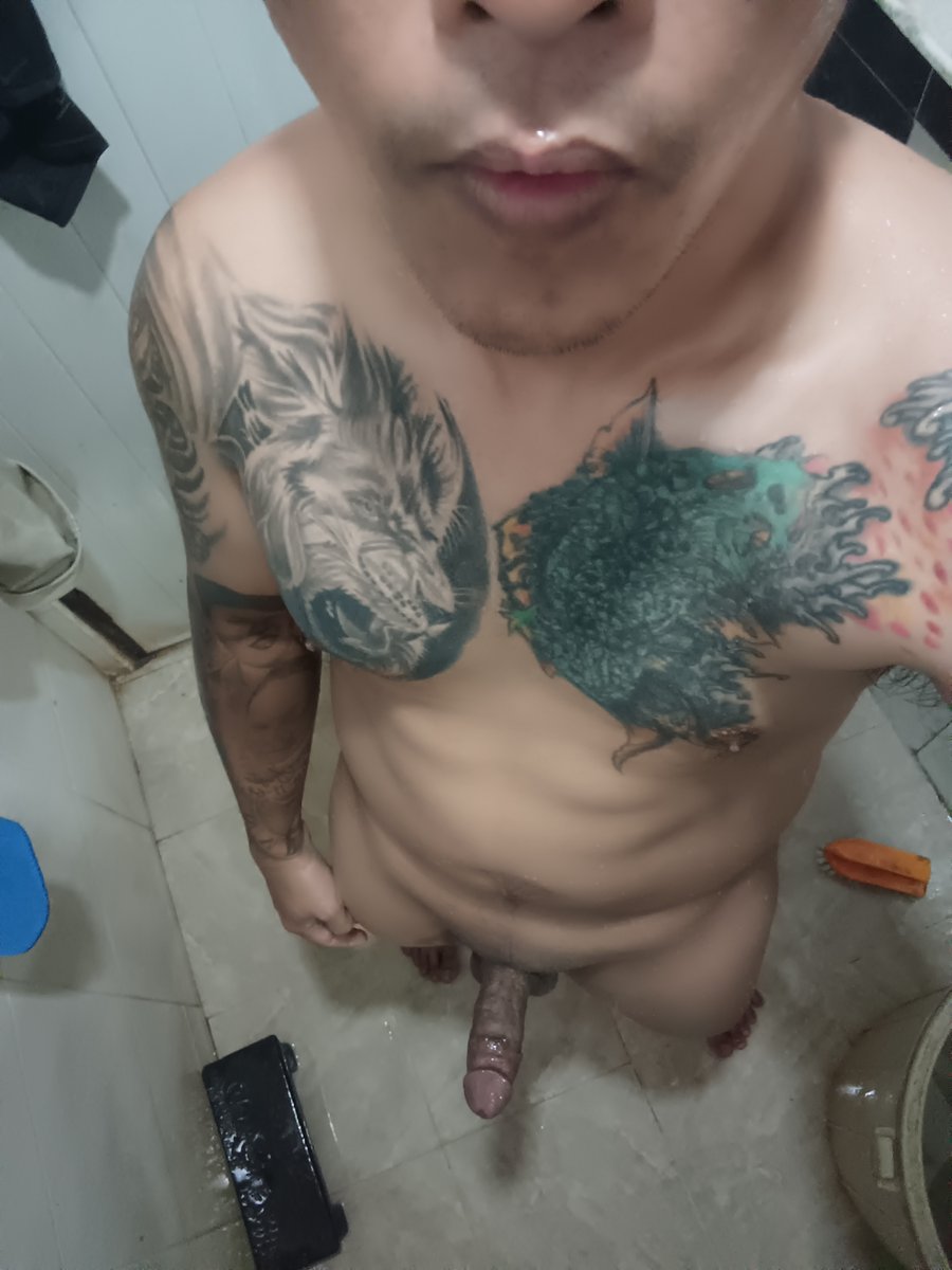 RucnThin's tweet photo. อาบน้ำละเงี่ยนตลอด https://t.co/eFgYSKf5My