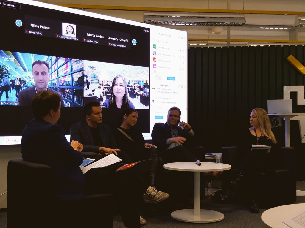 All our #interdisciplinary <a href="/GenZ_Oulu/">GenZ</a> recuited tenure track and full professors on stage at the same time! Some virtually but still 😊 <a href="/UniOulu/">University of Oulu</a> has clearly made excellent recruitment decisions.