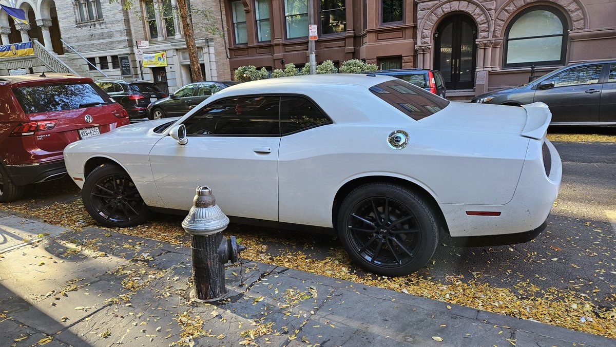 20th_parking's tweet photo. Yes. https://t.co/tLI0MamKKe
