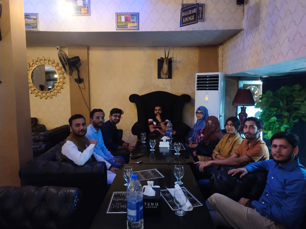 youth_prs's tweet photo. Pakistan Rising Stars Lahore Chapter had a meeting with Vice President PRS Mr. Hashir Chaudhary to discuss future plans and strategies

#Lahore #Meeting
#PakistanRisingStars #socialmediamarketing #Bahawalpur #socialmedia #youthempowerment #Palestine #PalestinianLivesMatter https://t.co/YywhtD2u8z