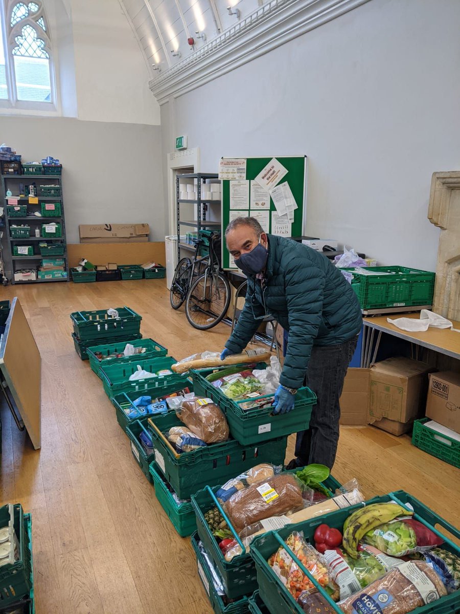 oxfordmutualaid's tweet photo. If you are confident on the phone &amp; can spare 30 mins - 1 hour per week to make/answer calls, you'd be perfect for our #DeliveryTeam. Find out more at https://t.co/CwlNc7zkBu https://t.co/tNF3cqjzAZ