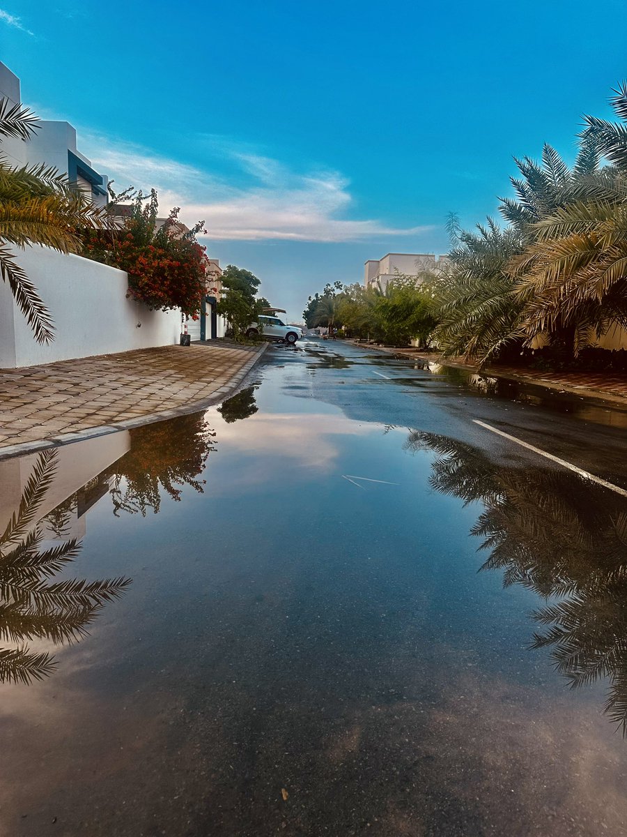 RayaRuqaishi's tweet photo. حارتنا الجميلة بعد نزول المطر 

#منخفض_جوي 
#الخوض_السادسة https://t.co/cIiaDzYvVc