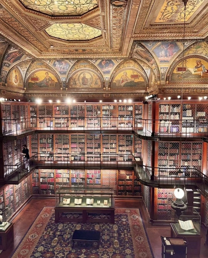 arrapot18's tweet image. With its ornate neoclassical architecture, the largest and most beautiful public library in the United States is a quiet place in the midst of a bustling city #newyork #publiclibrary