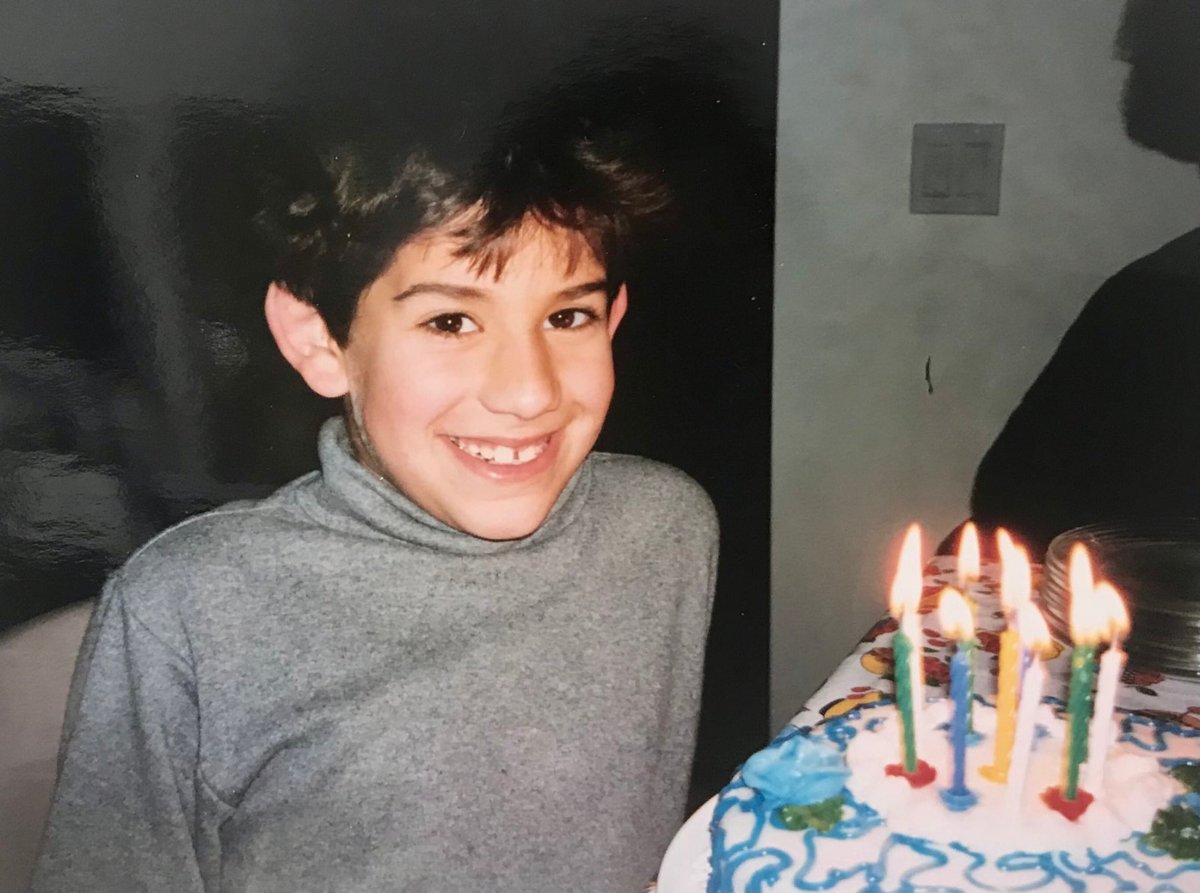 Hoje Aaron  completaria 37 anos, se não fosse por Carmen Ortiz e Stephen Heymann.  Sim, o assistente de promotoria atuou em outro caso, cujo o rapaz também  cometeu o suicídio. 

Trazendo uma analogia, certa vez, lemos um texto no 'O Pasquim', que reflete a mesma sensação: