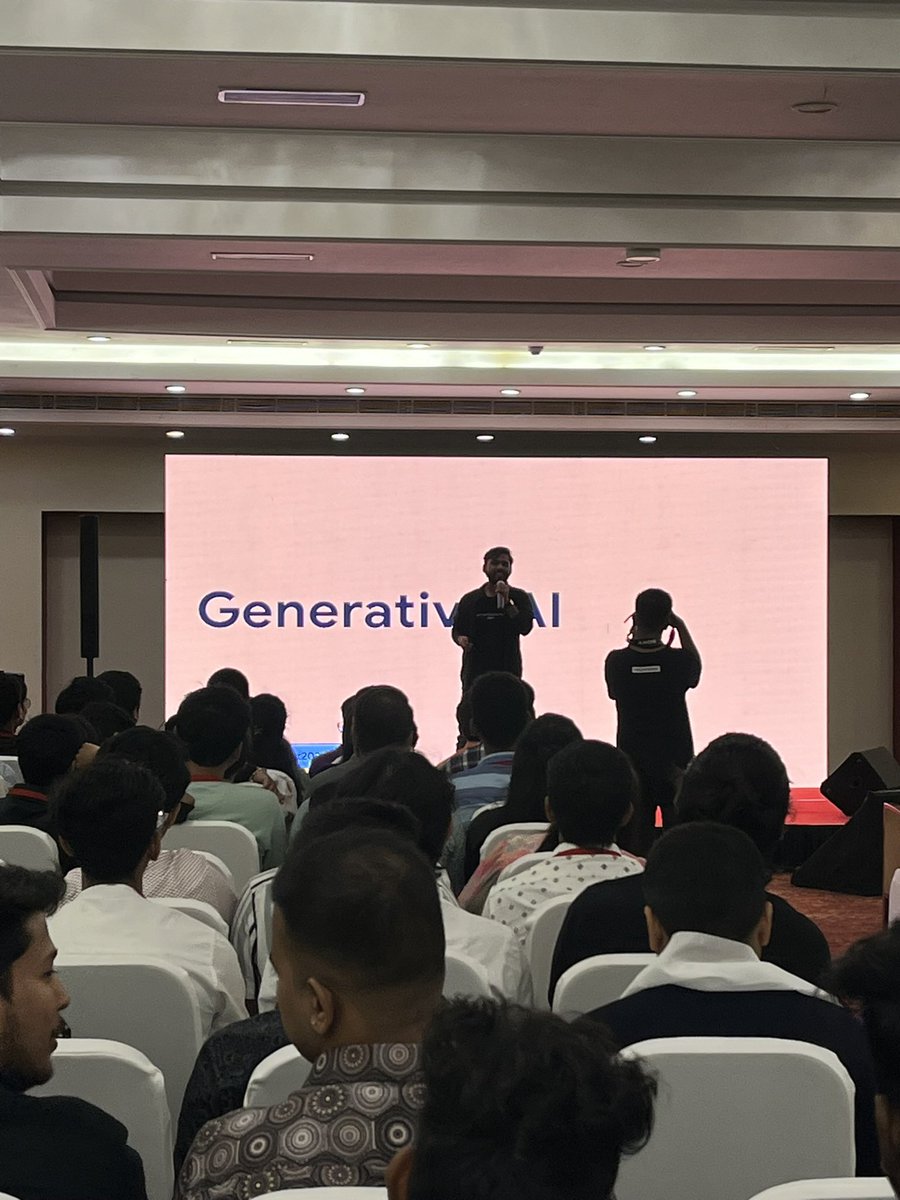 MallickDebajit's tweet photo. As an organizer, I'm thrilled to have been a part of DevFest Siliguri 2023 hosted by @GDGSiliguri. A huge shoutout to our community partners, speakers, sponsors, volunteers, and organizers for making this tech extravaganza possible! ๐ #devfest #devfestslg https://t.co/c3MftSFnJJ