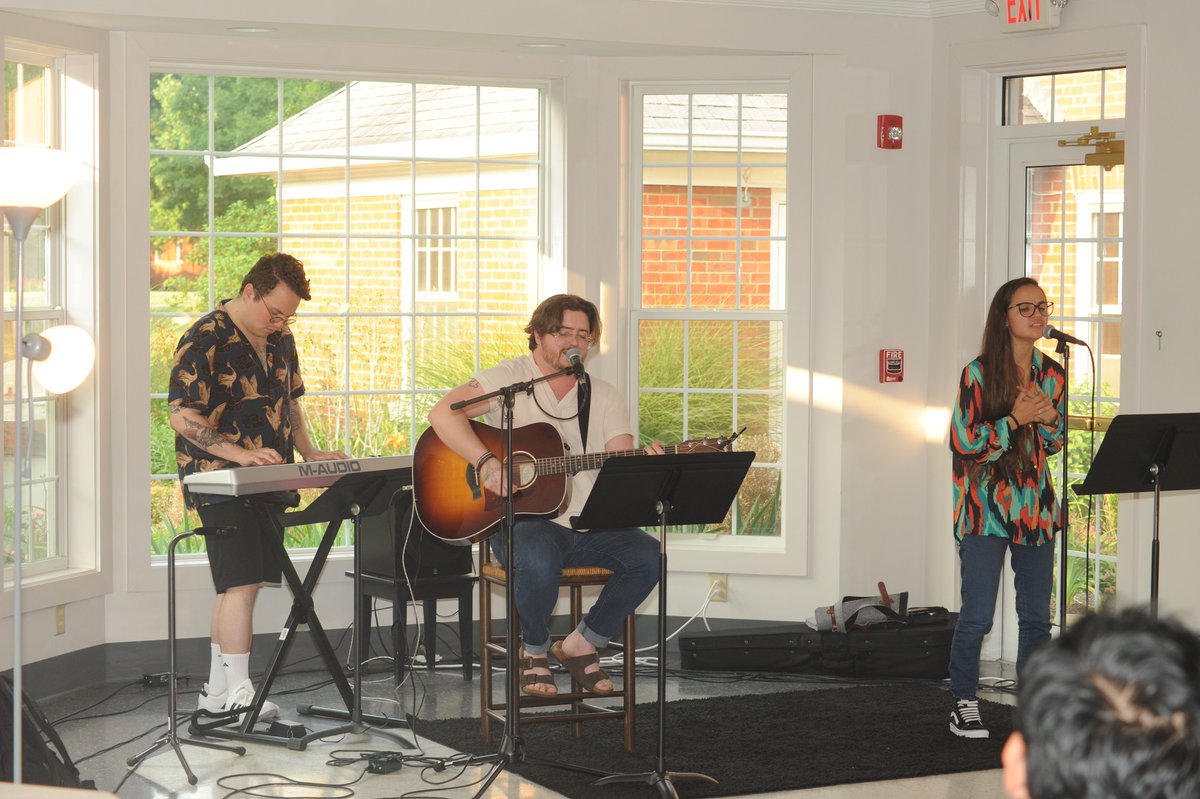 BPCLEX's tweet photo. @WovenChurch_’s upcoming EP Threads has 2 singles released on all streaming platforms. From covers of hymns to songs written from experience, they sing songs of justice &amp; worship from the viewpoint of ancient inclusion but with the sound they grew up with in contemporary spaces. https://t.co/zGUEXeX1RQ