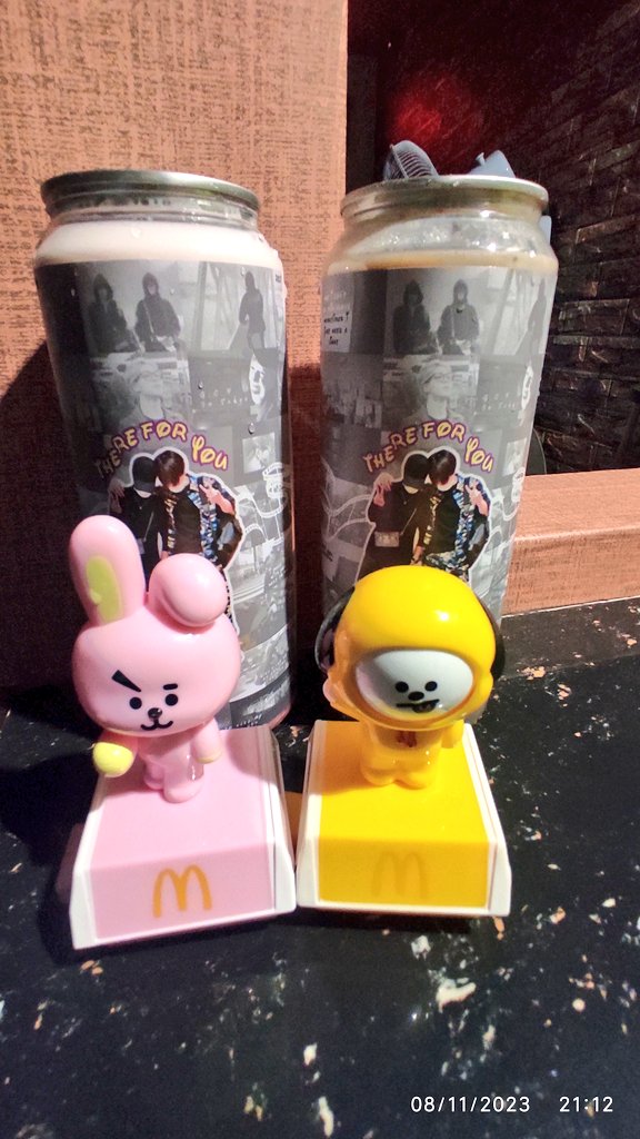 __qwertysz's tweet photo. so lucky to find @WouldULikeph post abt this event 😭 thank you so much @kookminlab  for facilitating .
#6YearswithGCFinTokyo  #GCFTinMNL #jikook https://t.co/QqzTbobKPC