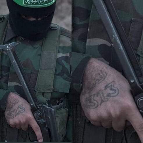 Şimdi sana 313'ü nasıl anlatayım?! Kassam Tugayı'nın hayata, zalime nasıl baktığını, mazlum için hangi fedakârlık içinde olduğunu nasıl anlatayım?
Mehdevi Anlayış nedir, bilir misin sen? 313 kimdir?!