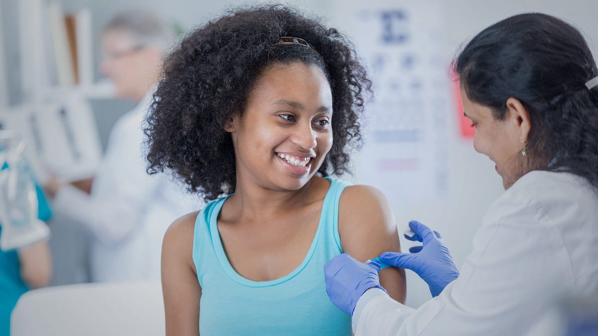 HealthyPinellas's tweet photo. The HPV vaccine offers lifelong protection, preventing 90% of HPV related cancers. Learn more at https://t.co/NlC9yfA8VB https://t.co/XxERhndgBv