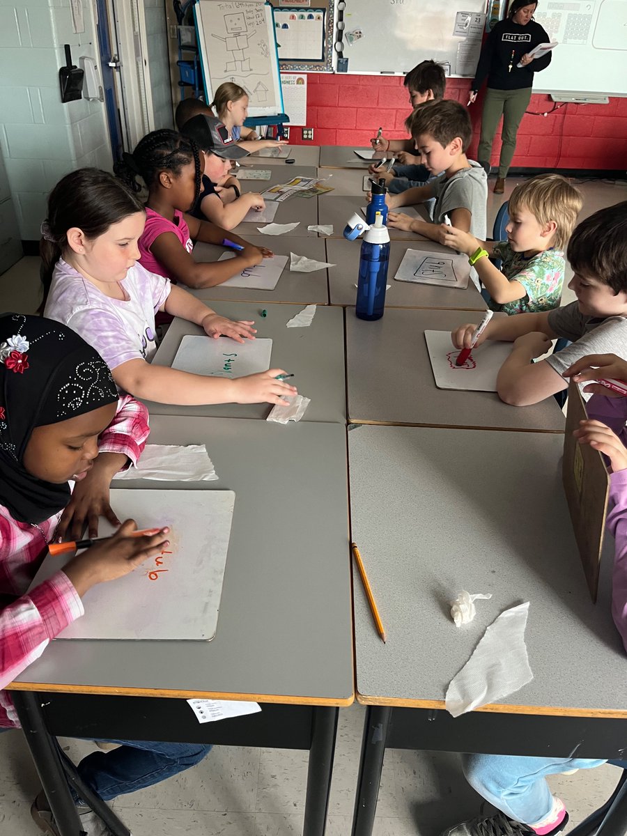 kyrasclassroom's tweet photo. “Ms, we have UFLI today?? YESSSS” the excitement is real in gr3 when @WendyTurnerSTS comes in!! Yesterdays session was excellent (as always!) @StTeresasSchoo1 #ufli #literacy https://t.co/MXLCHzqEty