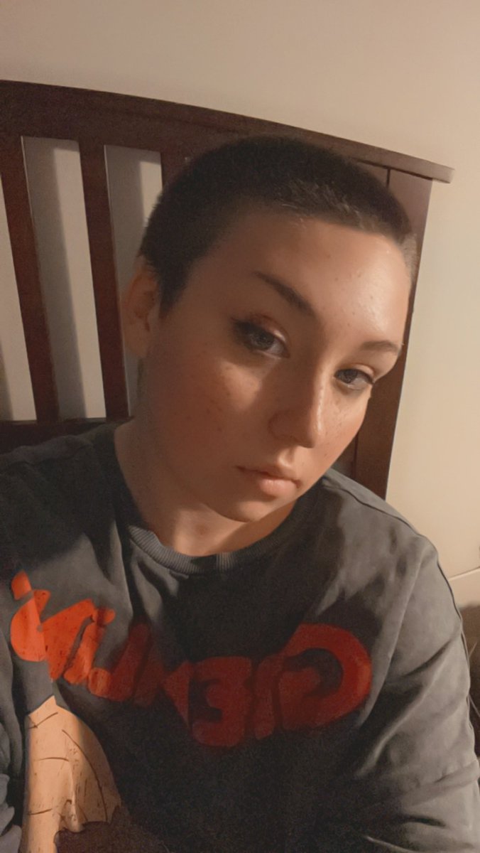 I wanna dye the buzz but idk what colour to do first