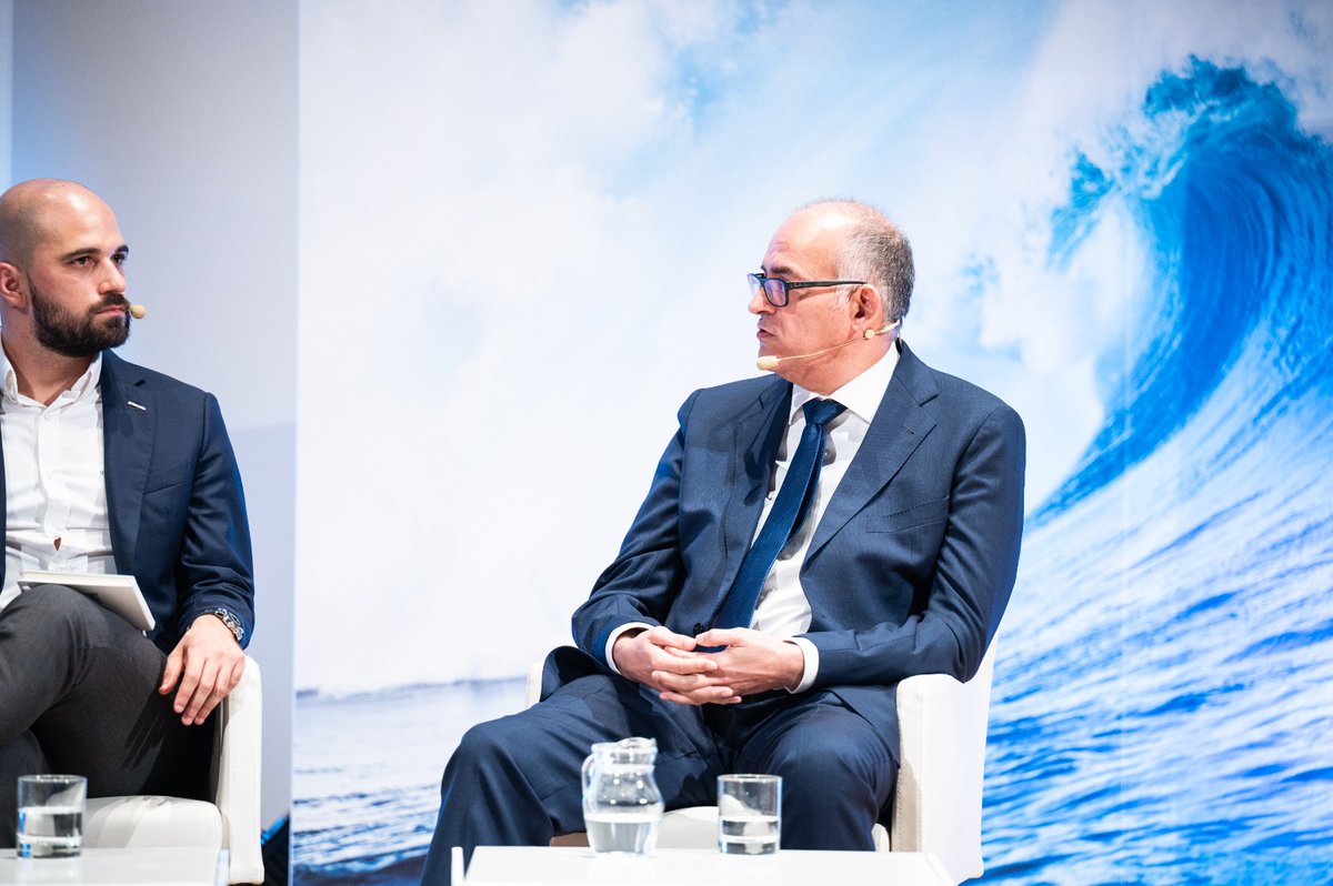 aeeolica (@aeeolica) on Twitter photo Ponentes:
Javier Montfort de <a href="/BlueFloatEnergy/">BlueFloat Energy</a>
David Diez <a href="/WFW_LLP/">Watson Farley & Williams</a>
Raúl Martín <a href="/Greenalia_es/">Greenalia</a>
Pedro Mayorga <a href="/EnerOcean/">EnerOcean S.L.</a>
Modera: José Partida <a href="/Repsol/">Repsol</a> Ponentes:
Javier Montfort de <a href="/BlueFloatEnergy/">BlueFloat Energy</a>
David Diez <a href="/WFW_LLP/">Watson Farley & Williams</a>
Raúl Martín <a href="/Greenalia_es/">Greenalia</a>
Pedro Mayorga <a href="/EnerOcean/">EnerOcean S.L.</a>
Modera: José Partida <a href="/Repsol/">Repsol</a>