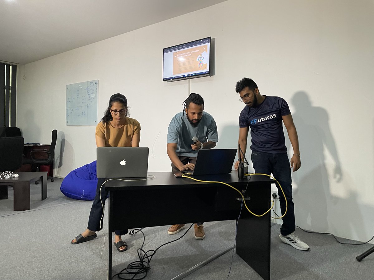 EFuturesworld's tweet image. Candid moments from our recent office tech talk session at EFutures. Exploring the fascinating journey of creating a Diet Assistant Chatbot with Botpress. 🤖💬 #TechTalk #Botpress #Innovation #SoftwareDevelopment #KnowledgeSharing #EFutures #softwareoutsourcing