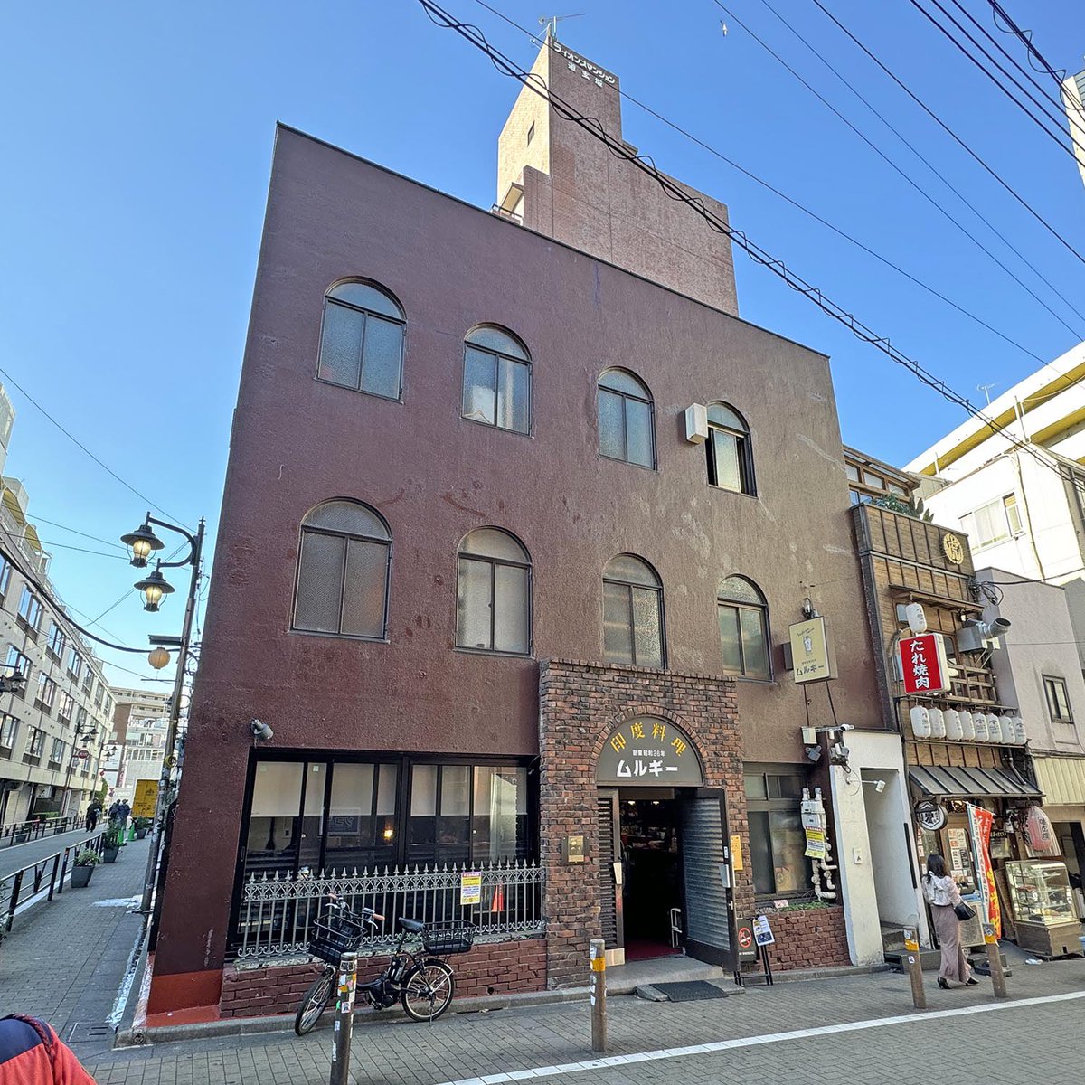 SketchSuki's tweet photo. Murugi Curry、しぶや百軒店
創業70年、渋谷百軒店にあるカレー屋さんに行ってきました。
#ムルギー #murugi #渋谷 #しぶや百軒店 #カレー #スケッチ #ペンスケッチ #手帳スケッチ #カフェスケッチ #モレスキン #ピグマ #ミリペン #イラストレーション #sketch #pensketch #journal #cafesketch https://t.co/WSOK6B6cNO