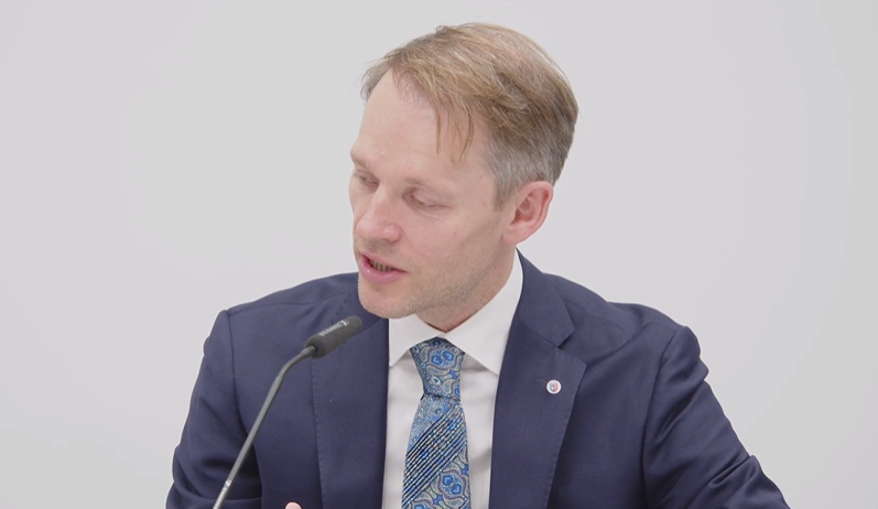 #rakprostaty. Leczenie radykalne wprowadzamy, gdy widzimy, że życie chorego jest zagrożenie. W innej sytuacji możemy prowadzić tzw. baczne wyczekiwanie do czasu progresji choroby, to też opcja terapeutyczna -prof. Jakub Dobruch,wiceprezes <a href="/PTUweb/">PTU</a>
