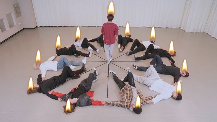 jeonghannihaeee's tweet photo. manifesting that who ever sees this will get to secure their desired seat and attend svt con on january 13!

🕯️ BOO SEUNGKWAN BOO SEUNGKWAN BOO SEUNGKWAN 🕯️

🕯️ SHINGGI BANGGI BBONGBBONG BANGI 🕯️ https://t.co/Dk4oGEALib