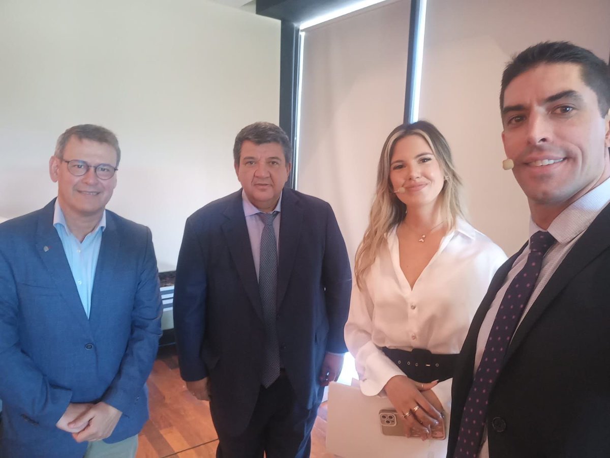 Jorge Barrera tweet media