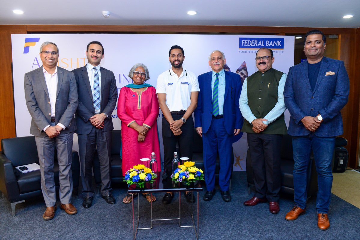 PRANNOYHSPRI's tweet photo. Proud to be associated with @FederalBankLtd.  A brand that resonates with values close to my heart.
#PerfectBankingPartner #FederalBank https://t.co/M0Fl4335TJ