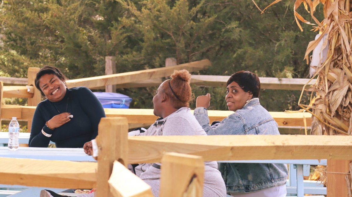 Neighborhood Associates tweet media