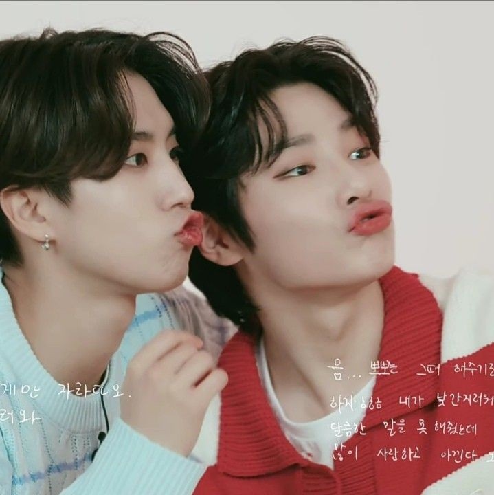 내가 조와하는 뽀뽀즈///
입술한줌형아랑 입술꽊껴동생