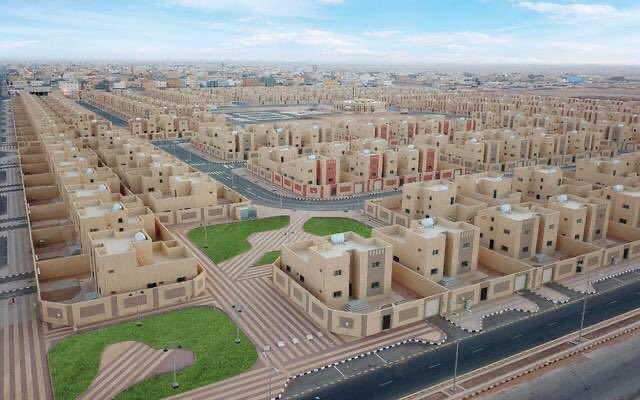 SamJundi's tweet photo. هذا الحي السكني . ذا الفلل الفارهه هدية 🎁 #السعودية لأهلنا في #غزة بعد تدمير #اسرائيل لمساكنهم إذا تتذكرين، 
المُحزن اغلب الشتائم للسعودية تصدر من هذا الحي السكني وأعتقد والله أعلم إنك من هذا الحي🤷‍♂️ ، كم أنتي كبيرة يالسعودية ، حماك الله. إذا أنتِ مسلمة، إذن عليكِ أن تترحمي على الأطفال والكبار المدنيين الذين استشهدوا والمصابين في #غزة منذ شهر للان من الاحتلال الاسرائيلي. حسبنا الله ونعم الوكيل.