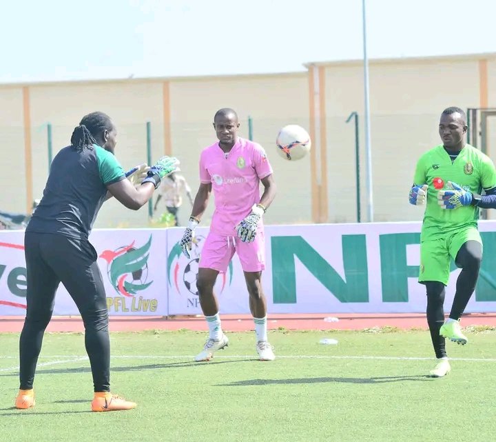 AkilaMatawal's tweet photo. Warm up session of @domaunitedfc &amp; @BendelInsurance before their rescheduled MD6 clash...

Game underway already at the Pantami Stadium, Gombe.

#DOMBEN #NPFL24
📸NPFL Media https://t.co/DBRWXXp1ZF