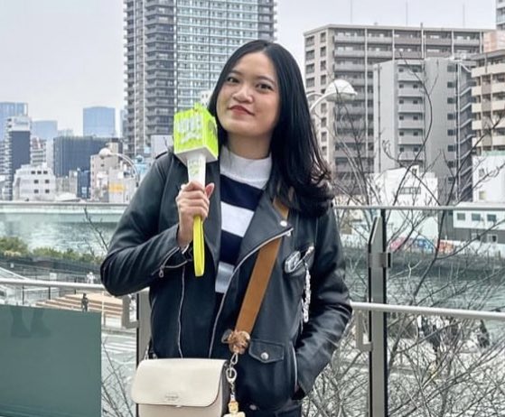 soleilelsha's tweet photo. HELP RT‼️
⚠️KONSER TIKET NCT DREAM TDS 2 SINGAPORE⚠️ SCAM‼️ 
Mariah Mardhatillah, @mysunlhc, @hcdy6612 dan IG @/mamardhtllh @/crunch.ia

Ini thread pertamaku, jadi maaf kalau susah untuk dimengerti.

Untuk menjaga privasi, ada beberapa yang aku sensor disini. https://t.co/eSgidCV7bH