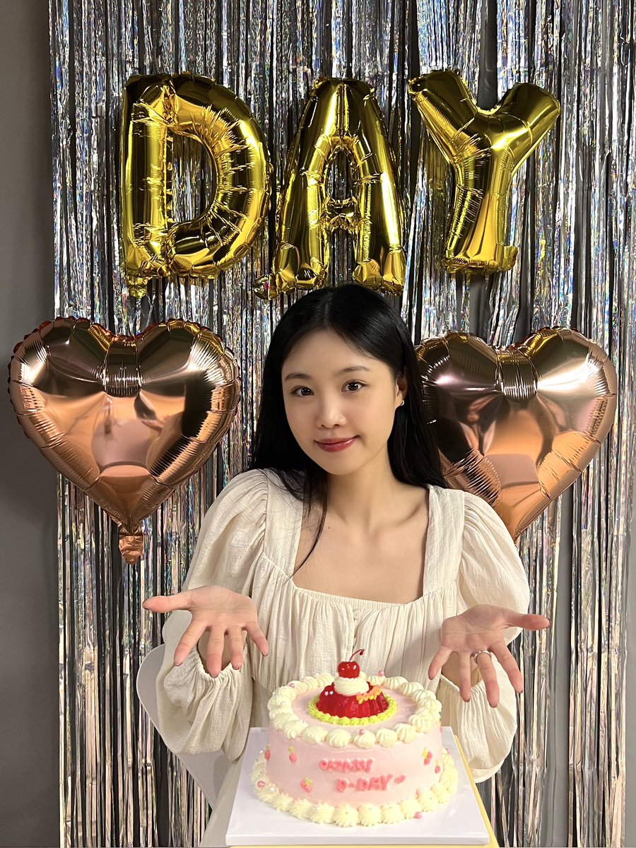 BRD_SOOJIN's tweet image. [#수탱데이📸]
2023.11.08. 아가씨 D-DAY❤️

#수진 #SOOJIN #아가씨