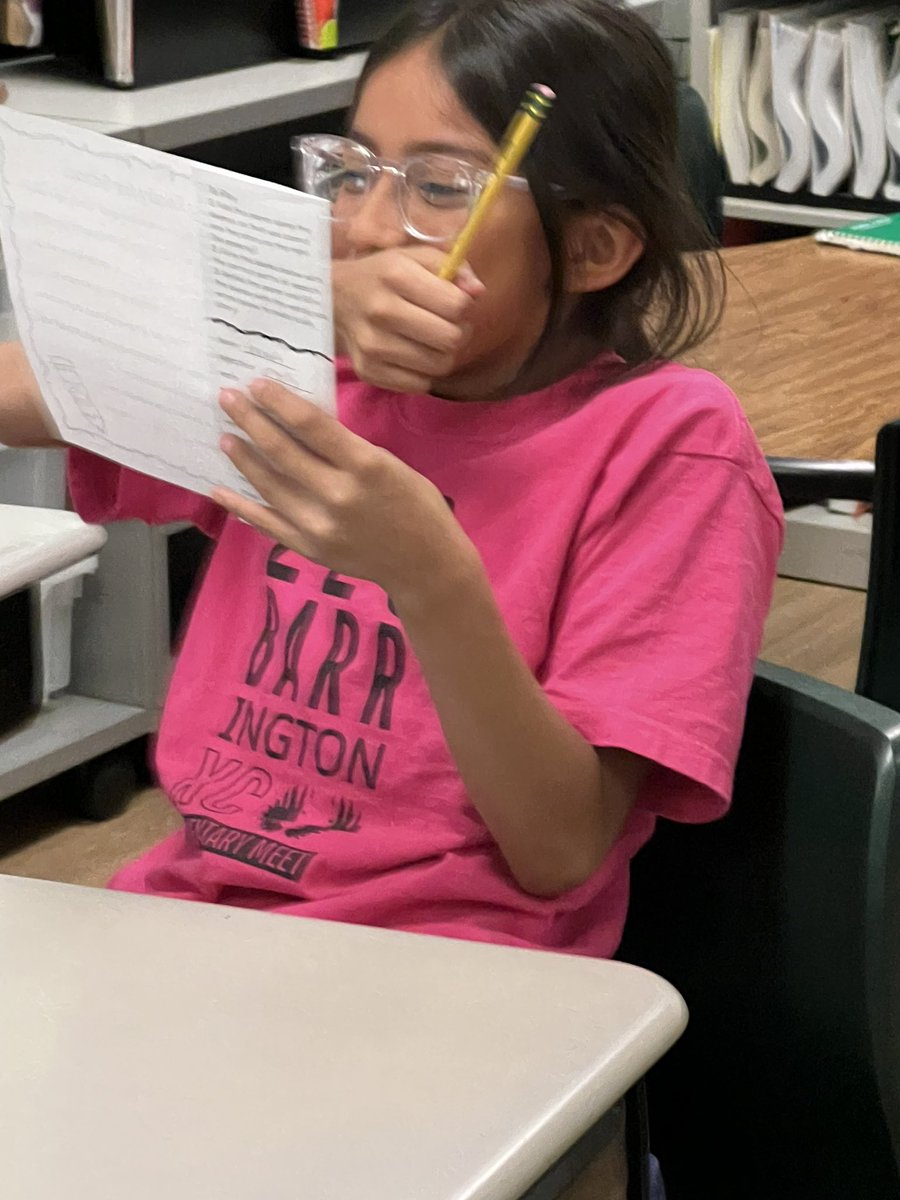 KSalvador11's tweet image. Fun with some old school games! These faces are priceless!!  #madlibs #fourthgrade