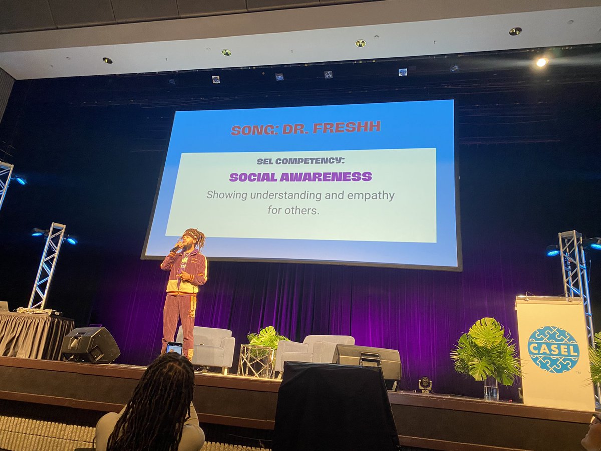 Mocha_Minds's tweet photo. Starting the morning @2023SELExchange with @Dee1music former middle school math teacher now hip hop artist. His album is inspired by the 5 SEL competencies π #SELebrating https://t.co/24iV6GIlSc