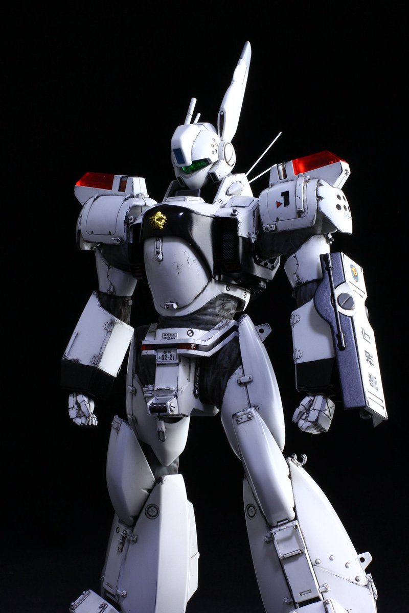 n_a_o_k_i_'s tweet photo. 作品集用に製作したMGイングラム
それまでイン���ラムにディテールアップや汚しを入れる事に抵抗があったんですが、実写版を観てどうしてもやりたくなりました。だいぶ前に製作したものですがいまだにお気に入りです。
#イイレイバーの日 https://t.co/hR4eBXGMYh