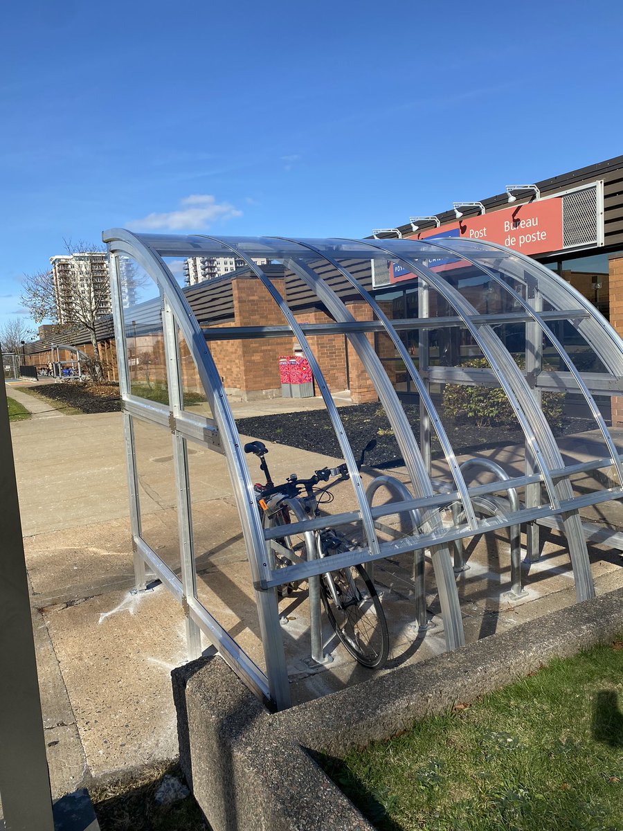 Great to see this high-quality bike parking facility just installed at the Almon St. Post office.