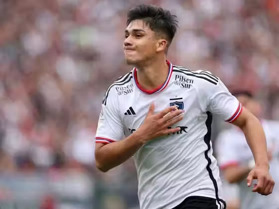 Mercado_Ingles's tweet image. Brentford confirma su interes por el delantero Chileno, jugador del Colo Colo, Damian Pizarro (18). [Teamtalk]