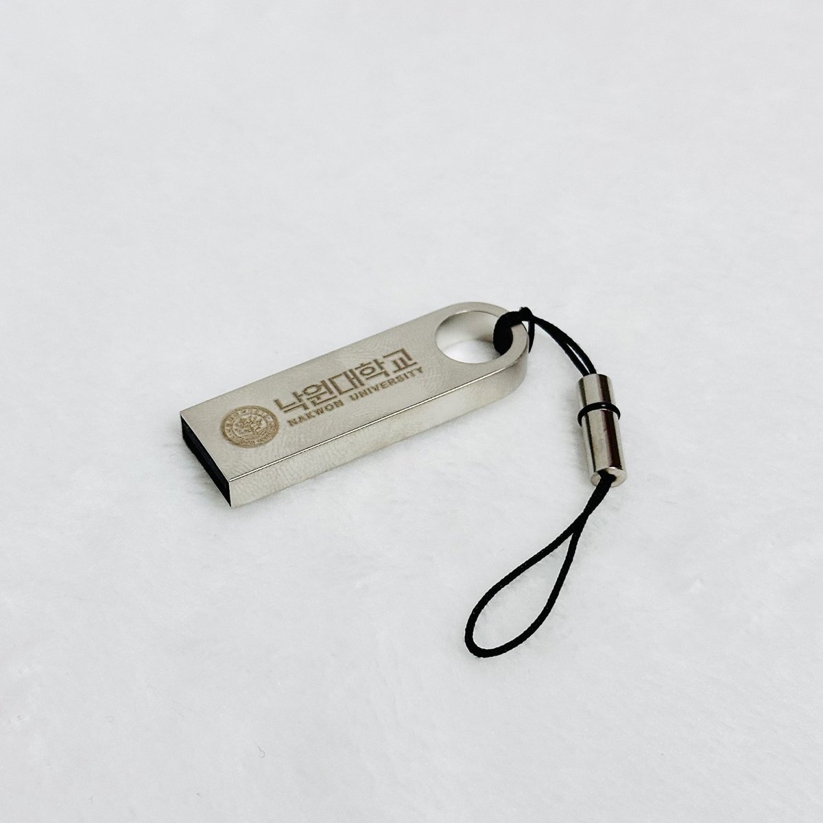 📌[공지사항] 방문후기 이벤트 당첨자 발표

학위수여식에 참가해 주시고 정성껏 후기를 남겨주신 모든 학우분들께 감사드립니다. 당첨 선물은 낙원대학교 USB입니다. 아래 당첨자분들은 디엠으로 찾아와 주세요!

<a href="/greenapple0318/">난화</a>
<a href="/DTB79316/">다츠비</a>
<a href="/svt_wwl/">둥둥🍏</a> 
<a href="/GA_ESangHea27/">지_🍀</a> 
<a href="/my_cutiemae/">🕯매실🕯</a>