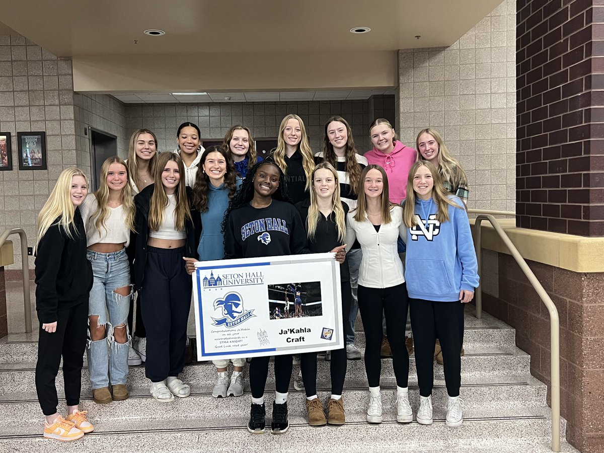 Congratulations to the 16 STMA student-athletes who signed their letter of intent today to play their sport at the next level! 

Special shout-out to STMA GBB player, Ja’Kahla Craft who will take her talents to Seton Hall next year. We are so incredibly proud of you! 🏀💙💛