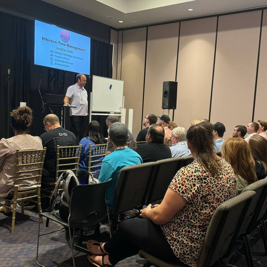 JonathanESmith's tweet image. Fun time speaking on time management for IT pros in ministry. #citn #citrt