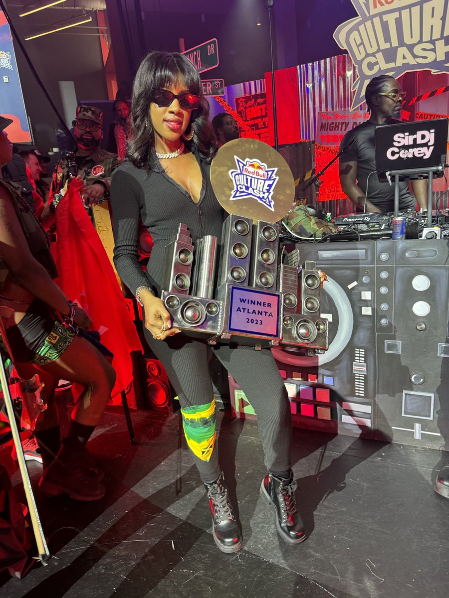 vanessablingVB's tweet image. Champion 🇯🇲💎💯✨ big up the team we did it #vanessabling #heretostay #chosen