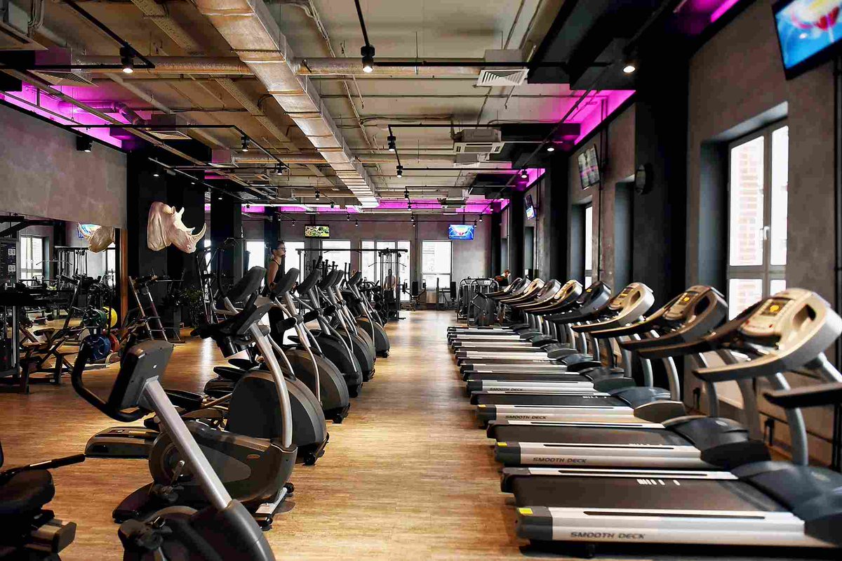 Preacherboye's tweet photo. Experience the harmonious blend of luxury and fitness at @AHHotelAfrica_. Our opulent #gym is your sanctuary for strength and well-being. ๐ช๐๏ธโโ๏ธ #LuxuryWellness #ElevateYourFitness
#LuxuryFitness
#AHHotelFitness
#WellnessUnleashed https://t.co/jkf168HDyb