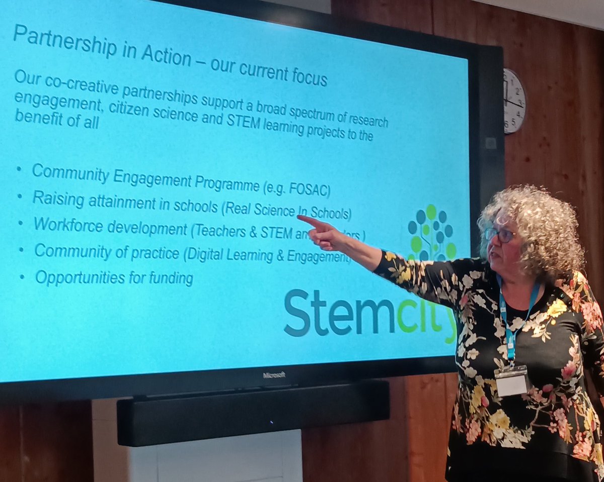 UoN_Institute's tweet photo. Plenty of workshops, discussions and presentations this afternoon at the #stemcity #partnershiplab sharing the breadth of STEM and community engagement based work taking place across the city @ChalleNGeNottm @TrentUni @MyNottingham #Nottingham https://t.co/zFX1UFgVGu