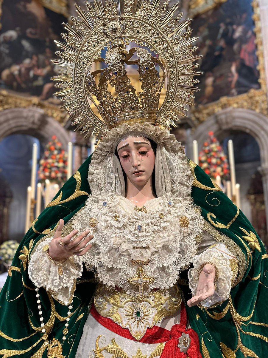 La Virgen de la Esperanza fue repuesta al culto el pasado domingo 29 de octubre en la Catedral. 

Las labores de restauración y conservación fueron llevadas a cabo por la restauradora granadina Lucía Ruiz Gómez.

elcostalaccitano.blogspot.com/2023/11/reposi…