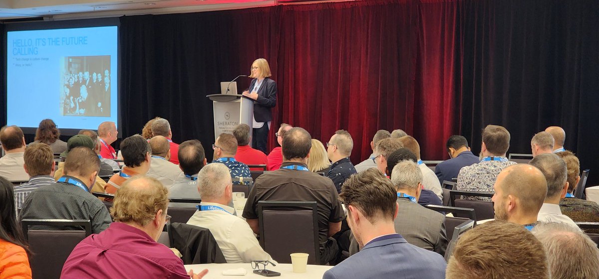 Ontario_ASBO's tweet photo. @nora3000 Nora Young #OASBOICT2023 Conference keynote is ideal guide for anyone looking to understand — and plan for — the ever-changing, high-tech landscape! @jasonhillierIT @DougFiebig chairs brought welcome. @Paulla_Bennett provided land acknowledgement. https://t.co/oh09Z9SOca