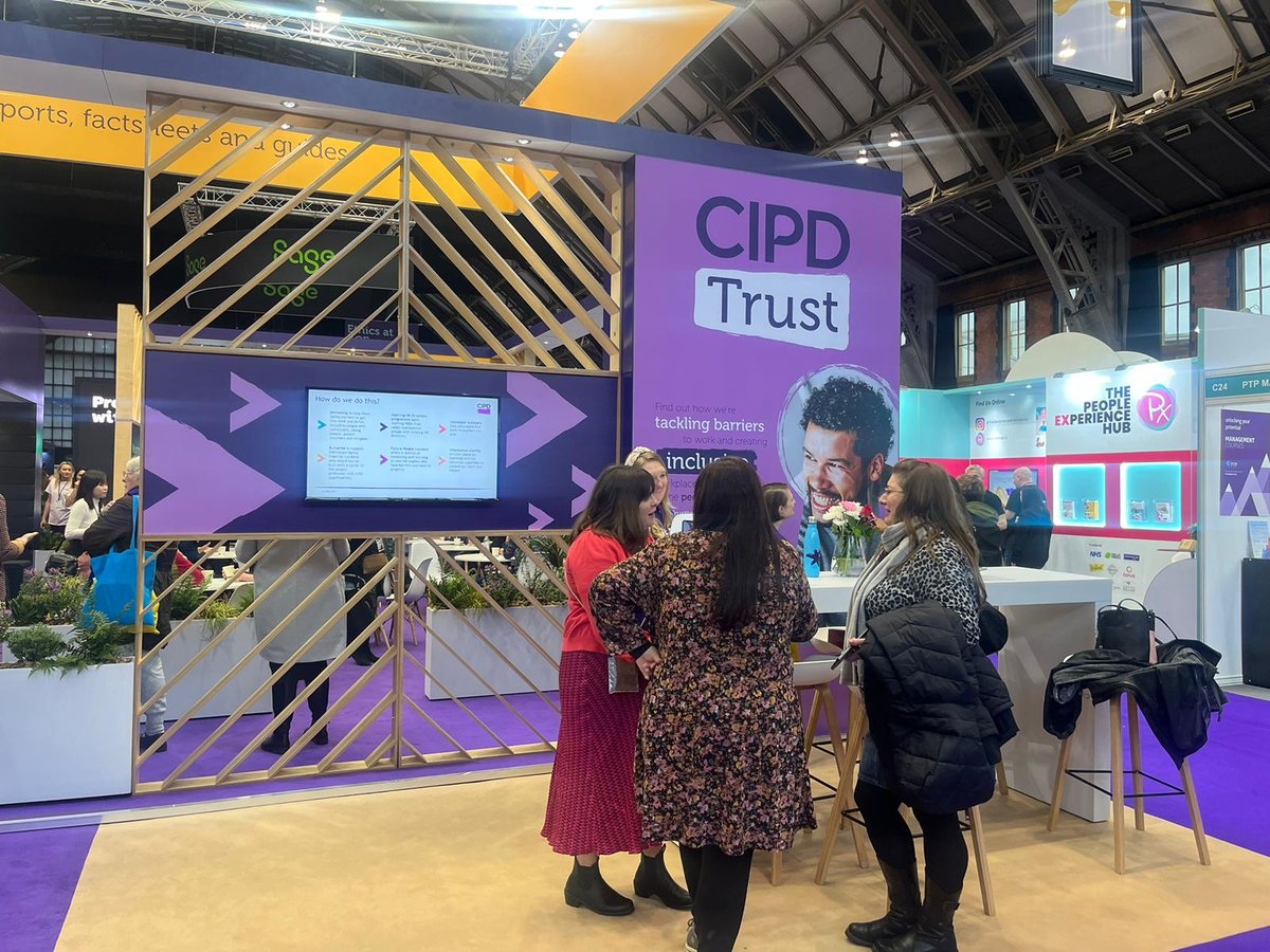 Brilliant first day at #cipdACE for @CIPDTrust! We really enjoyed chatting about our work and exciting new pilot with so many supporters. For some top tips from our panel on hiring ex-offenders, head over to our @LinkedIn profile: linkedin.com/feed/update/ur…  
See you tomorrow✨