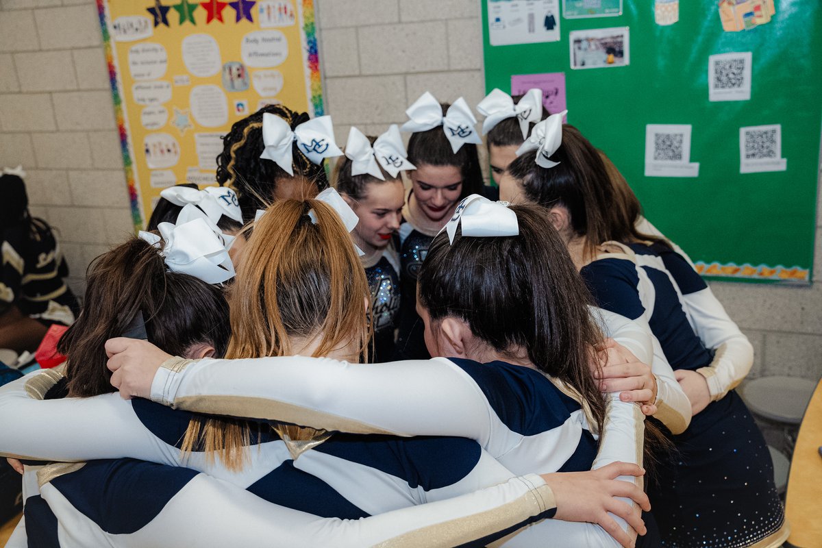 MaldenCatholic's tweet image. Congratulations to MC Varsity Cheer for their 1st Place win at the Cape Ann League Championship last weekend! Their performance earned them a spot at the upcoming Regional MSAA North Championship, taking place this Sunday. MC's JV team also secured a remarkable top 3 finish.